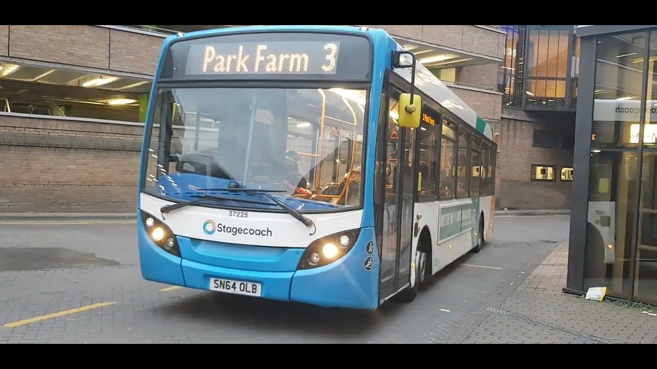 here-is-the-new-livery-stagecoach-bus-37225-on-the-number-3-in