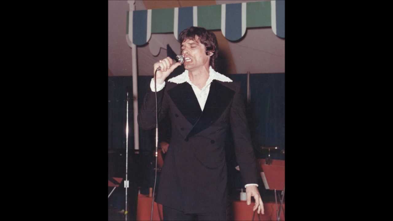 Watch B.J. Thomas sings Pass the Apple Eve, featuring Chips Moman and the Memphis Boys on YouTube Watch B.J. Thomas sings Pass the Apple Eve, featuring Chips Moman and the Memphis Boys on YouTube