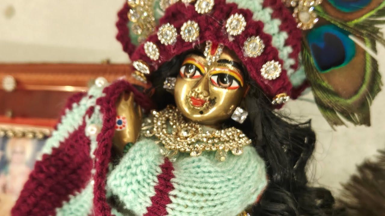 नववर्ष पर कृष्ण का शृंगार | Yugal jodi sarkar New year shringar|Winter shringar