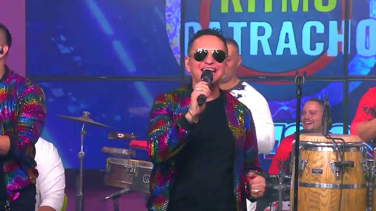 SI NO ME AMAS, LA GRAN BANDA EN VIVO RITMO CATRACHO