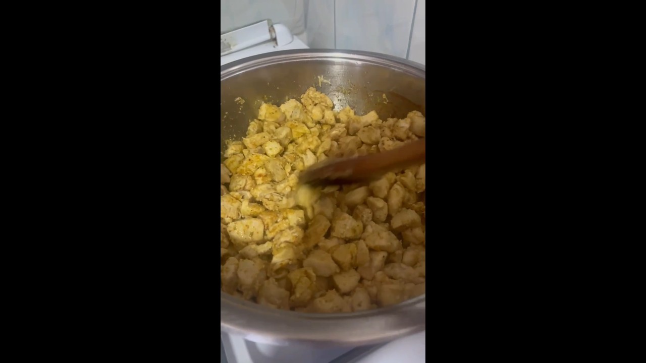 Ev Yapımı Köri Soslu Tavuklu Makarna ‼️Mükemmel Lezzet Garantisi 😋🌶🍗🍝#keşfet #viral #shorts Ev Yapımı Köri Soslu Tavuklu Makarna ‼️Mükemmel Lezzet Garantisi 😋🌶🍗🍝#keşfet #viral #shorts