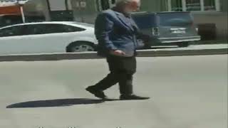 Sevdiği Başkasıyla Evlenince 40 Yıl Deli Divane Gezen Amcamız 😓Yalçın Akbulut Yilan...