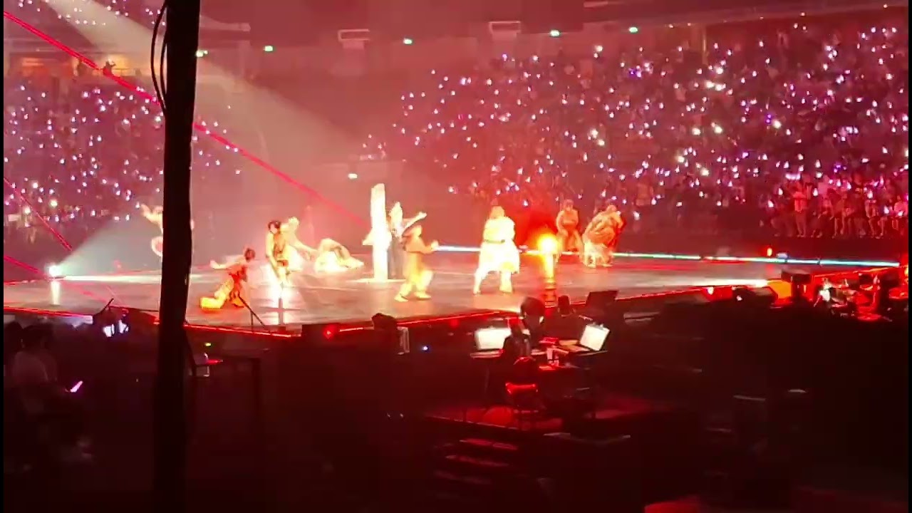 Ayumi Hamasaki Asia Tour 2025 - Live in Singapore | 05/07/25 - YouTube