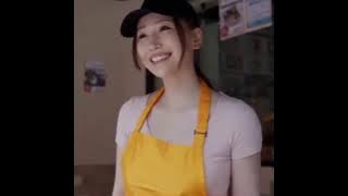 Meyd-950 pedagang yang cantik