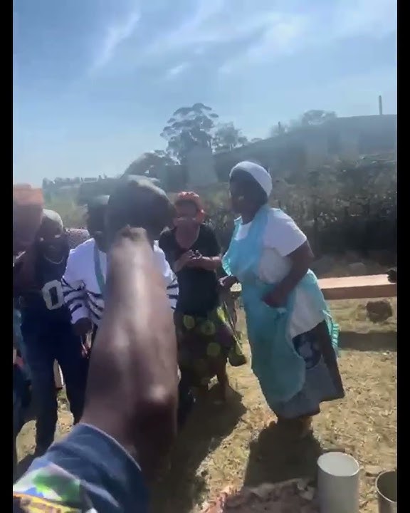 Bambulele uTshonyane uDikiza eNtilongweni - AmaGqirha abantu base Ngcabasa eb'Hlanti #Ngcabasa #2025