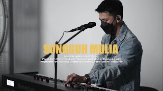Download Lagu SUNGGUH MULIA - LMI ( Live at Unlimited Worship ) MP3 Download Lagu SUNGGUH MULIA - LMI ( Live at Unlimited Worship ) MP3