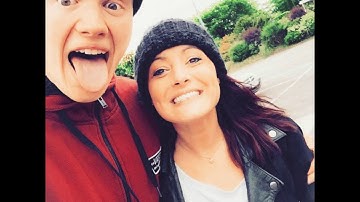 The "Netty Says Tom Smells" song