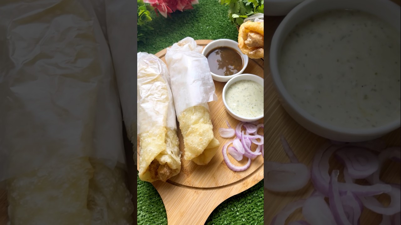 Check our instagram for complete video @mytastefeed #paratharoll #chickenrecipes #viral #desifood