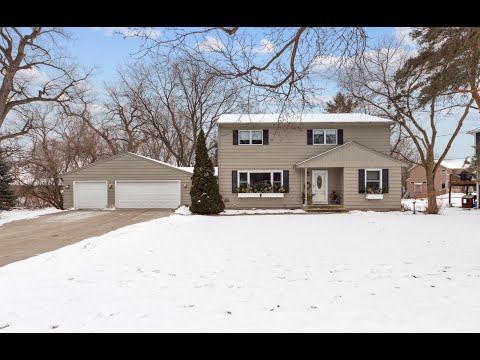 12491 Sunnybrook Road, Eden Prairie, MN home video tour