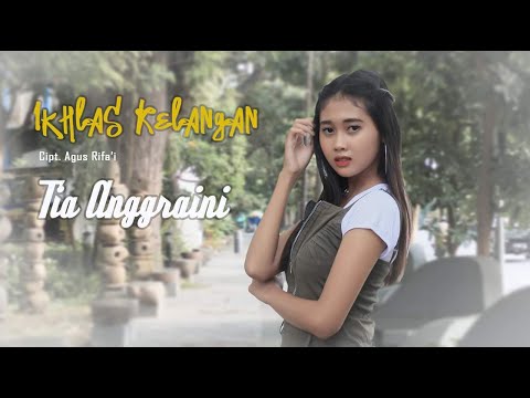 TIA ANGGRAINI -