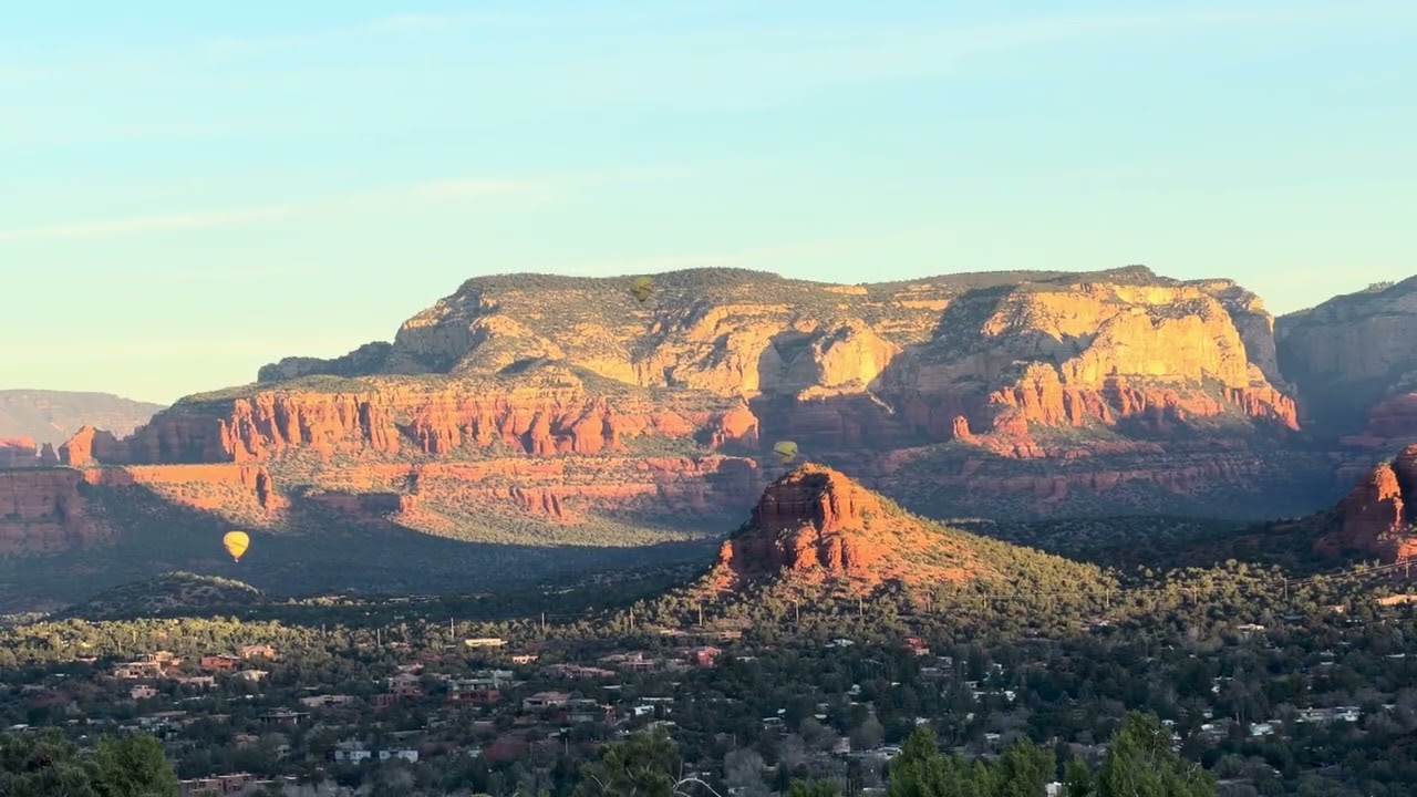 Sedona sunrise hot air balloons