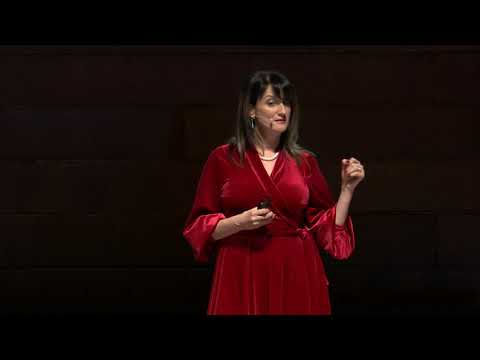 Revoluția genetică | Andreea Catana | TEDxBucharestWomen