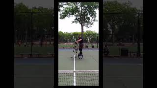 How to Hang5 to Hitchhiker to double whiplash #bmxflatland #nycbmx #hitchhiker #flatlandbmx Rob V.