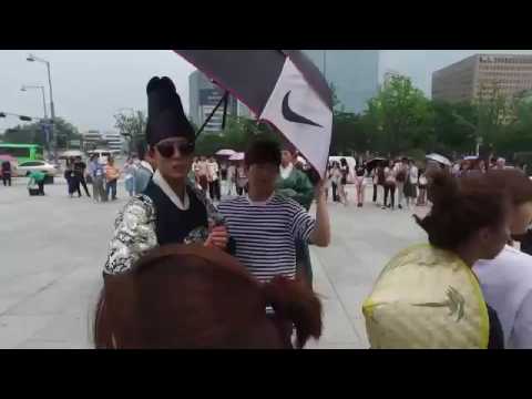 The Making of boombastic "moonlight drawn by clouds"