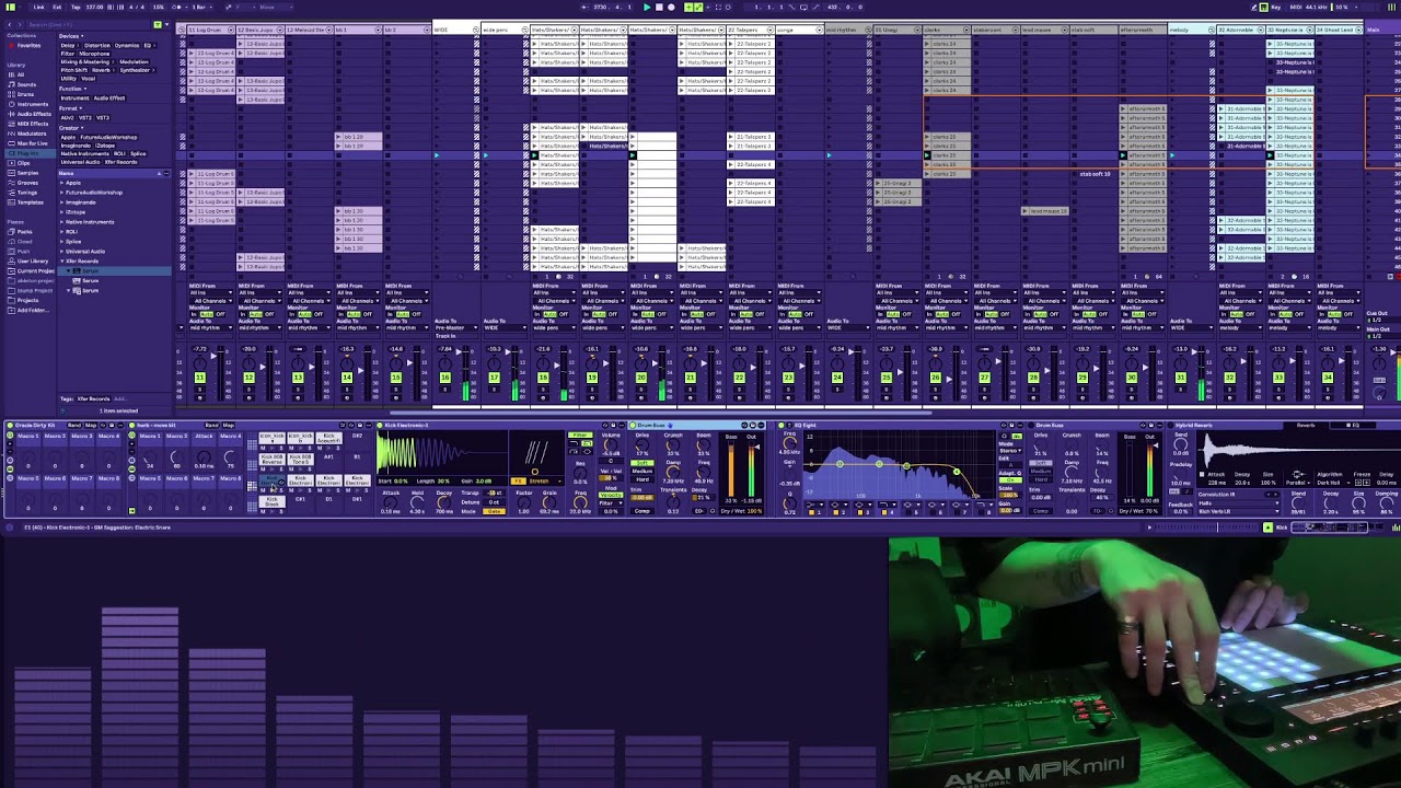 v8.0 | hypnotic techno, deep tech | 1 hour | original mix