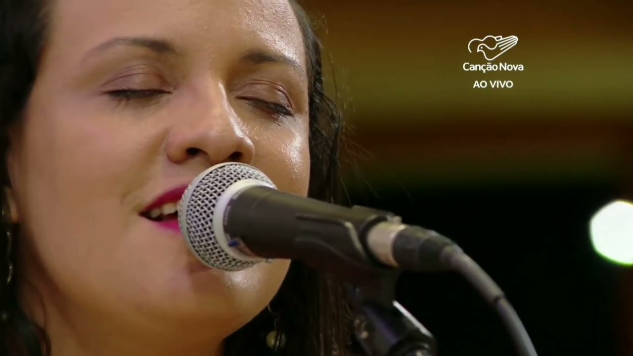 COMUNHÃO - Seduziste-me (Cover) - Carine Fernandes (Ao vivo) + espontâneo Pe. Edimilson Lopes | CN