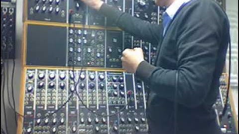 moog modular tutorial clip 08 VCF