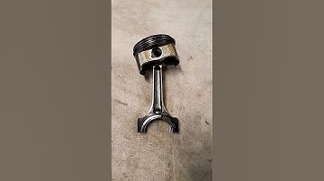 HOW TO REMOVE A PISTON!!😍😍💥💥#pistons #autorepair #automotive #shorts