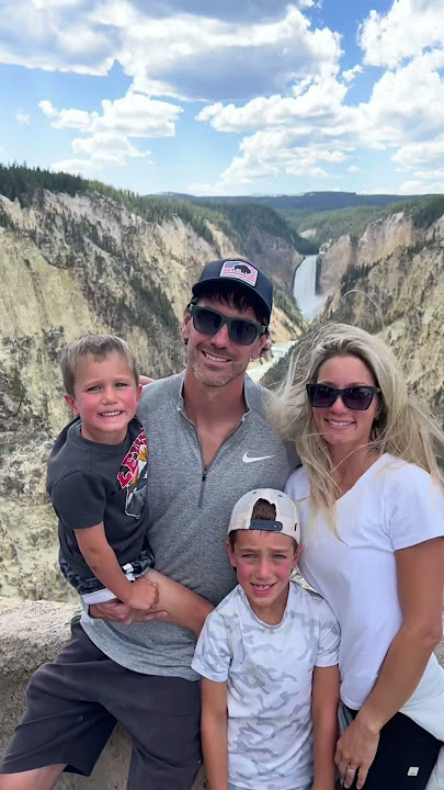 Last Vacation of the Log Cabin Build!