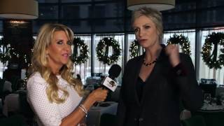 Famous Front Row Phyllis Chats with Jane Lynch 11/11/16 Net Worth