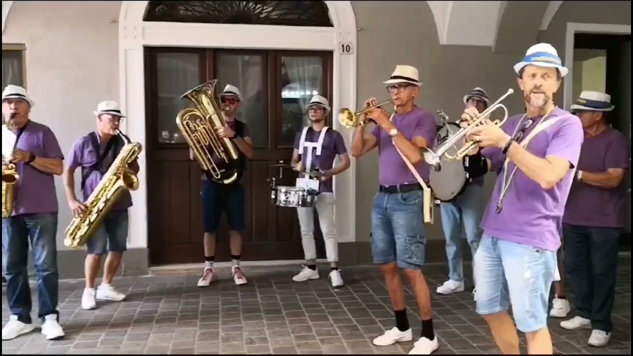 L'Uva 2024 - Secondo giorno di festa (sabato 7 settembre) a suon di musica - Gattinara si diverte