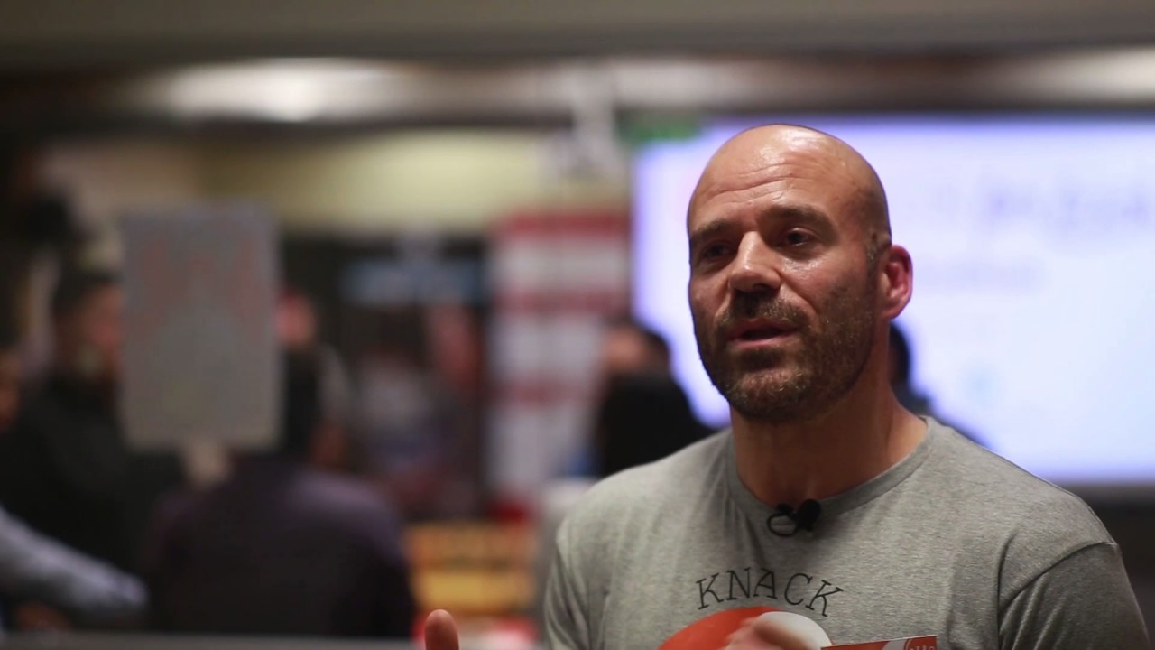 Knack For Hack - H(R)ackathon 2016