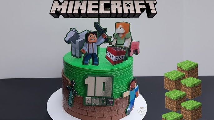 BOLO QUADRADO 3,5 KG / TEMA MINECRAFT / BICO 4B E 8 MM /PARIS CAKE DESIGNER  