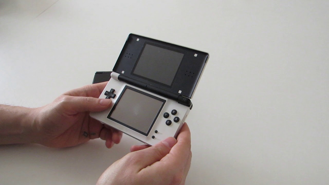 Nintendo DS Lite qui ne s'allume pas.