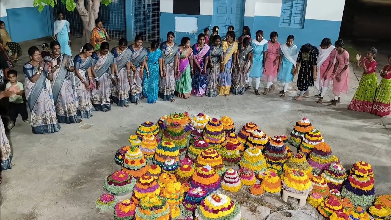 Bathukamma panduga 2024 🌾❤️ #husnabad 📌 Bhongir