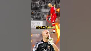 Pantesan Jadi Bau🤮 5 Momen Unik Pemain Bola Buang Air Saat Pertandingan🤣