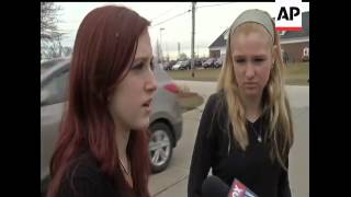 Hundreds of people lined up at a funeral home in Eastlake 0hio for the wake of 1