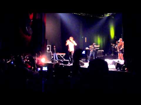 Jah Cure Live in Toulouse (26/04/2011) Part 1