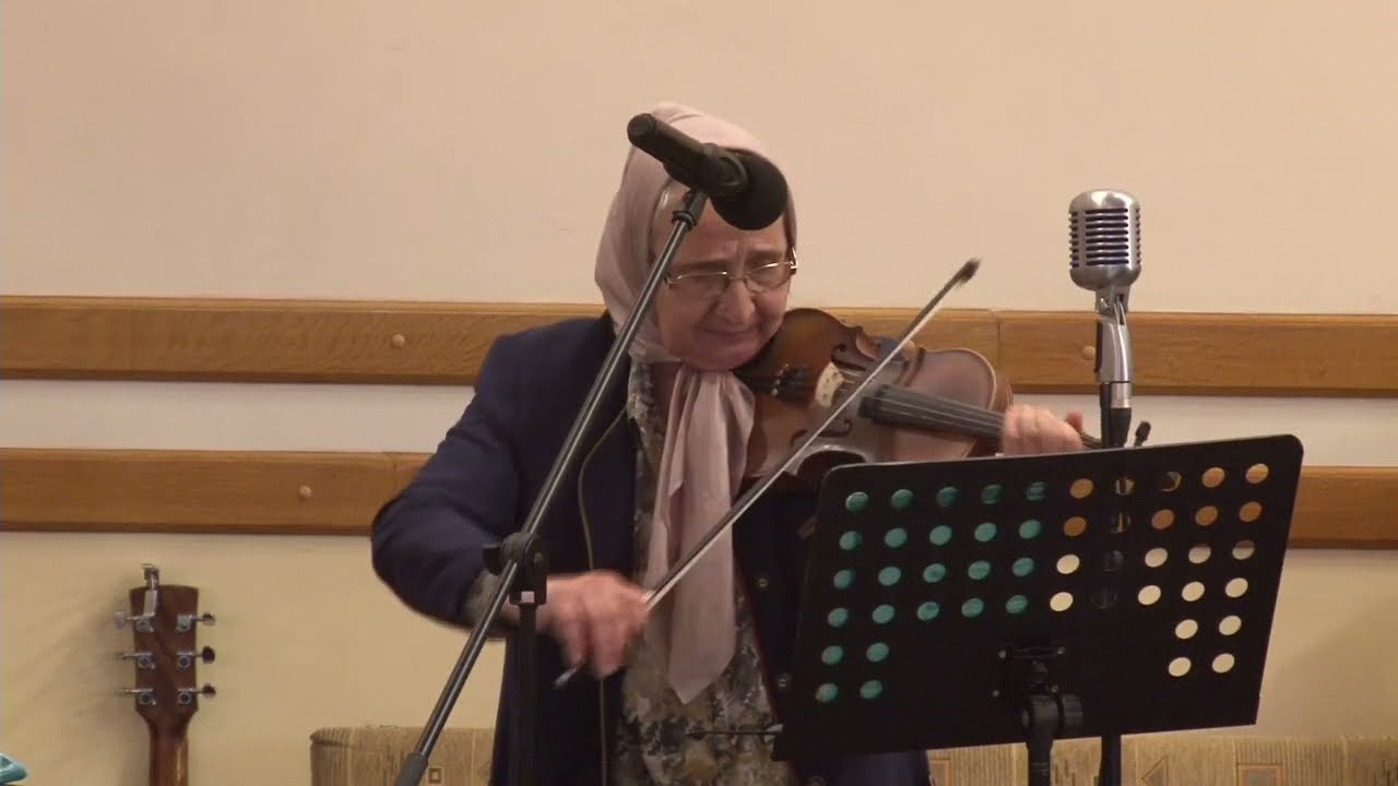 Toată adunarea să cânte cântarea - Sora Mariana din Constanta