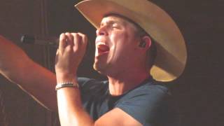 Dustin Lynch "One Hell of a Night"