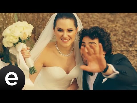 Sana Söz Verdim (Kürşat Başar feat. Ferhat Göçer) Official Music Video #ferhatgöçer #kürşatbaşar
