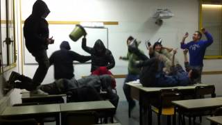 2E HARLEM SHAKE