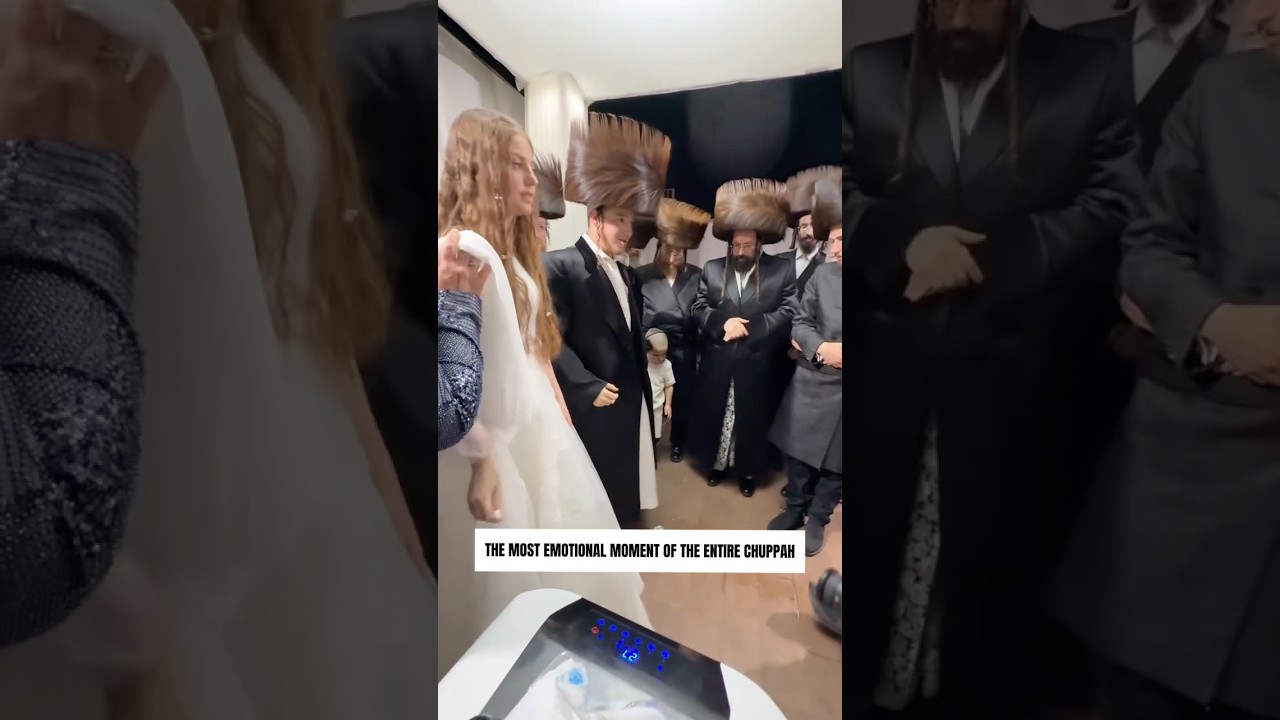 The Most Emotional Moment at This Hasidic Wedding Vid:Hodaya_ws