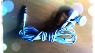 How to Fold Your Earbuds Neatly and Untangled DIY