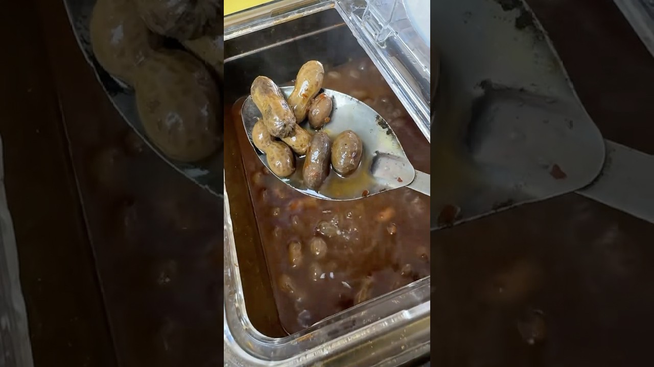 First time trying boiled peanuts..