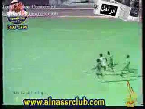 ماجد عبدالله هدف من منتصف الملعب يوتيوب