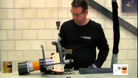 Holmatro Foundry Wedges - Remove & replace wedge and wedge blades