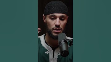 لاعب المنتخب المغربي نصير مزراوي يتلو القرآن الكريم بصوت رائع