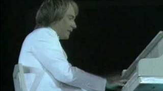 Richard Clayderman  Plays ROOT BEER RAG in Japan in 1983 chords