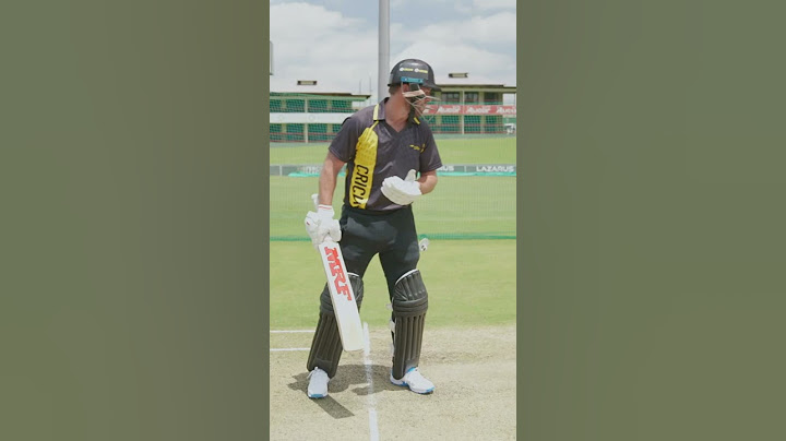 Learn from AB de Villiers, how to play the perfect leg glance. Join Cricuru today!