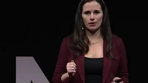 Where Are All the Female Heroes? | Sarah Moshman |...