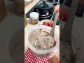 跟厚皮橙学做微波炉叮燕麦，里面加点生可可粉，就变成了巧克力味儿，很好吃啊。#减脂早餐 #低卡低脂 #微波炉美食 #燕麦的神仙吃法 #厚皮橙