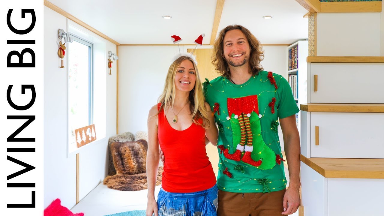 The Living Big in a Tiny House Christmas Special 2019🎄