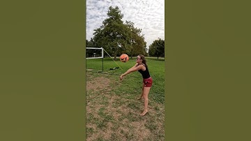 Crazy Fast Defense and Strong Spikes 🌞 Everyone Loved This Volleyball Moment Full of Energy 🏐💥