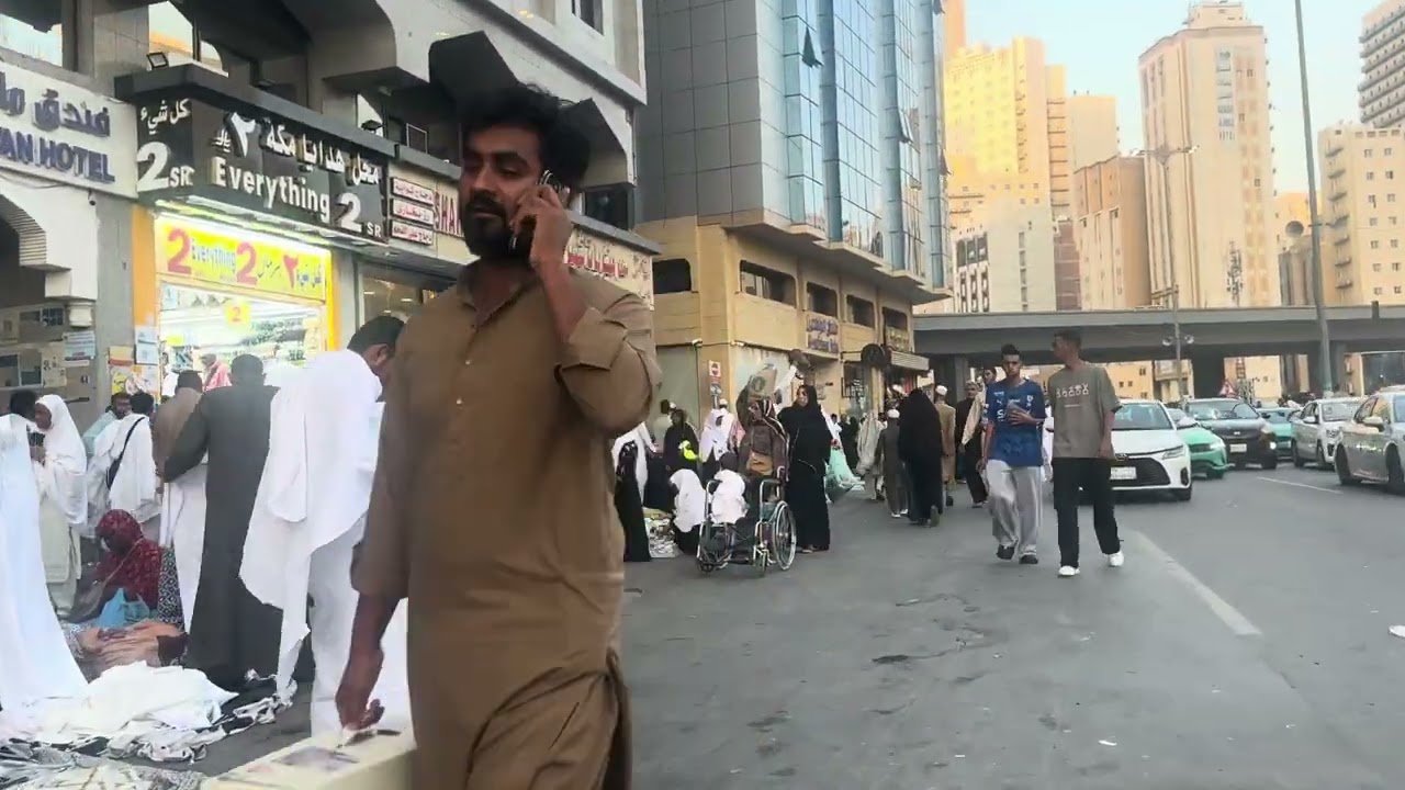 Walking from Voco Hotel to Masjid al-Haram in 15 mint
