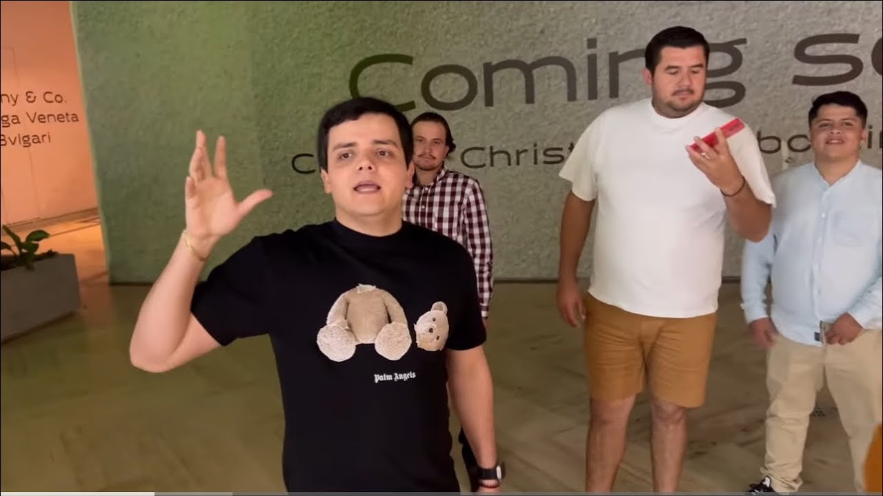 TODOS LOS TOYS EN CANCUN EN LA DESPEDIDA DE SOLTERO DEL KC (CONEJO TOYS)